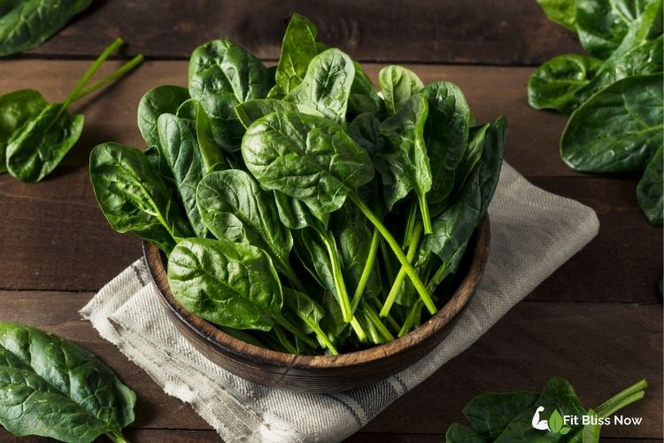 10 Foods You Can Eat in Large Amounts Without Gaining Weight